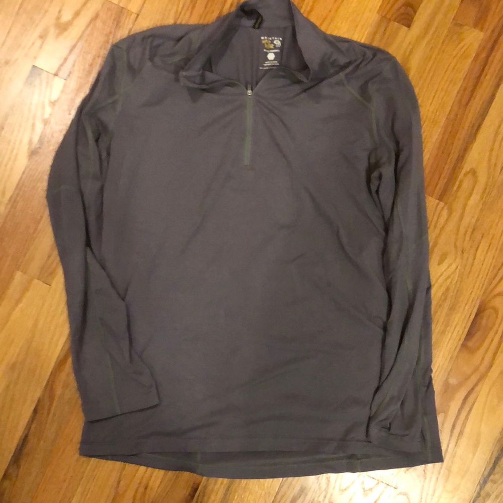 Mountain Hardwear men’s running top